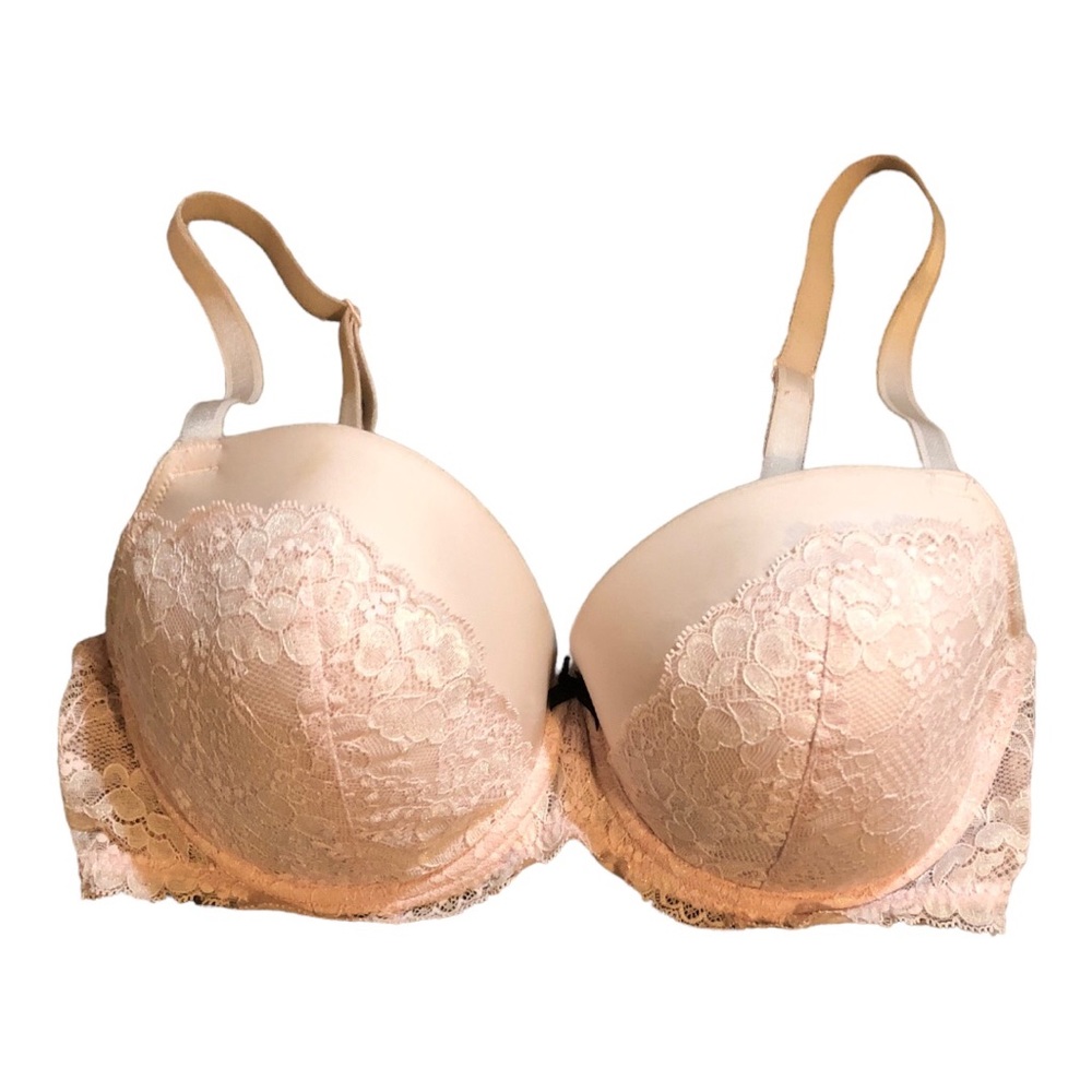 Victoria Secret Lace/Light Pink Bra Size 36DD